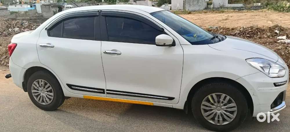 Maruti Suzuki Dzire Vxi 2022