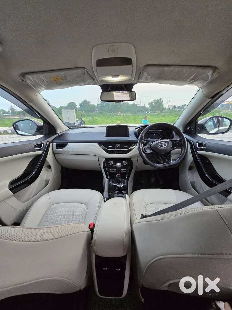 Tata Nexon 1.5 Revotorq Xz Plus Premium, 2023, Diesel