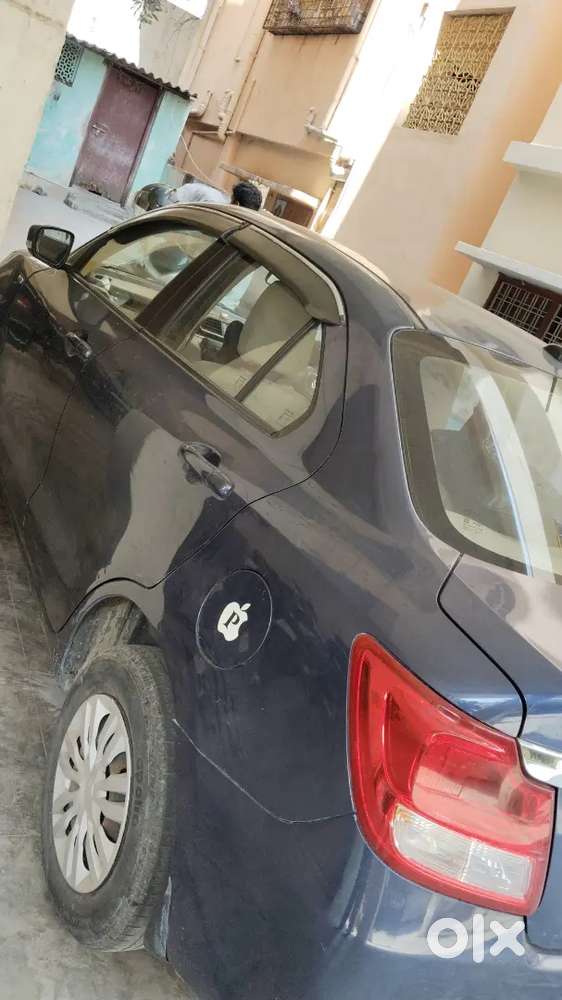 Maruti Suzuki Dzire 2017 Petrol 86000 Km Driven
