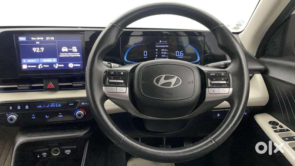 Hyundai Verna 1.5 Sx Petrol Mt, 2024, Petrol