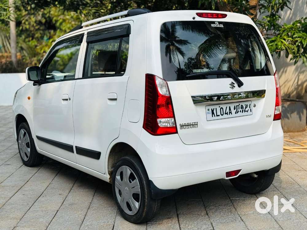Maruti Suzuki Wagon R Vxi, 2016, Petrol