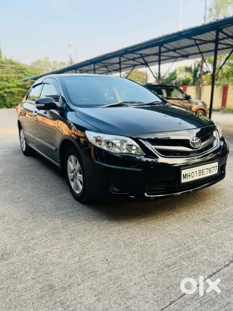 Toyota Corolla Altis D-4d  2012  Vip Number  7677