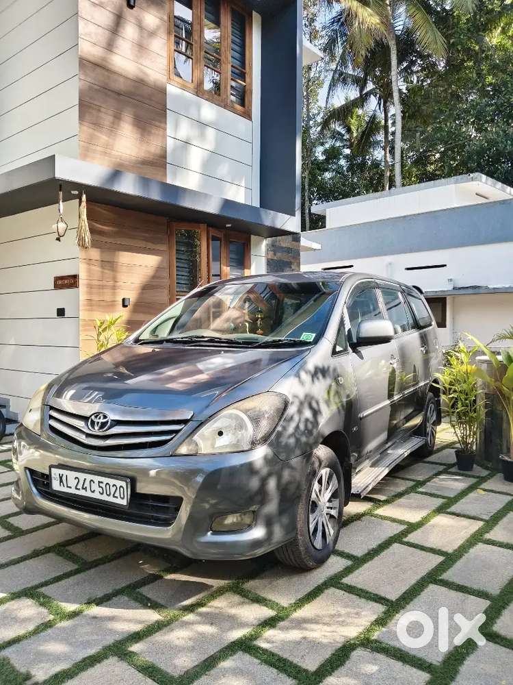 Toyota Innova 2.5 Diesel 2011