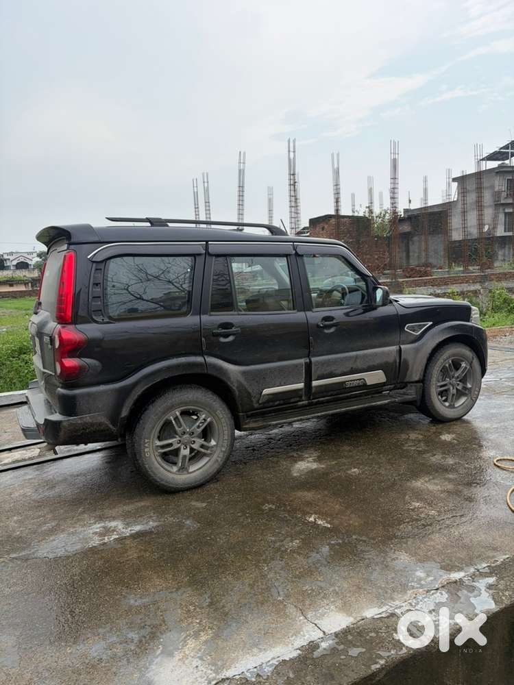 Mahindra Scorpio Classic 2020