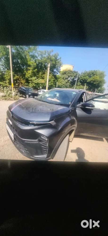 Tata Nexon Pure Plus S Cng