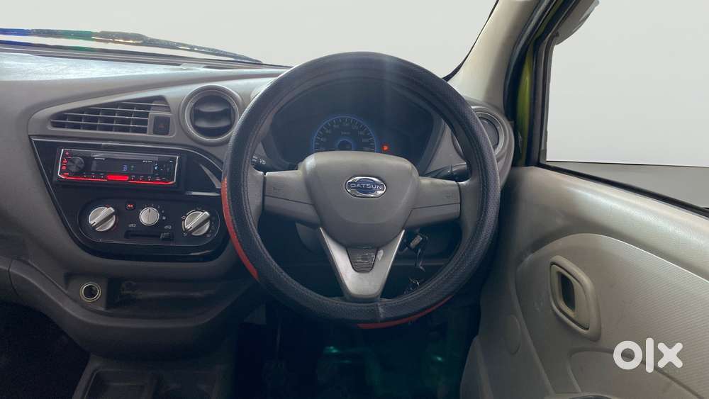 Datsun Redigo T Option, 2016, Petrol