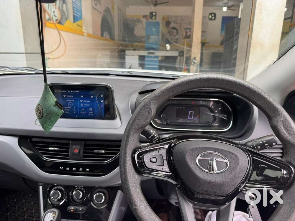 Tata Nexon Petrol Manual 2022 Year