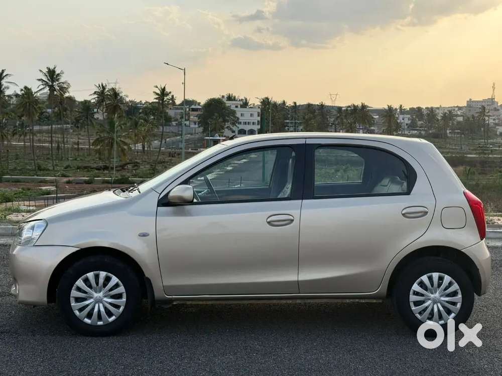 Toyota Etios Liva 2012 Diesel 41159 Km Very Less Driven