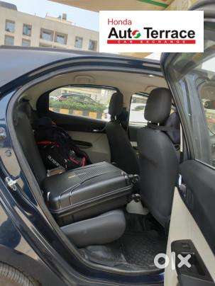 Tata Tiago Xza, 2023, Petrol