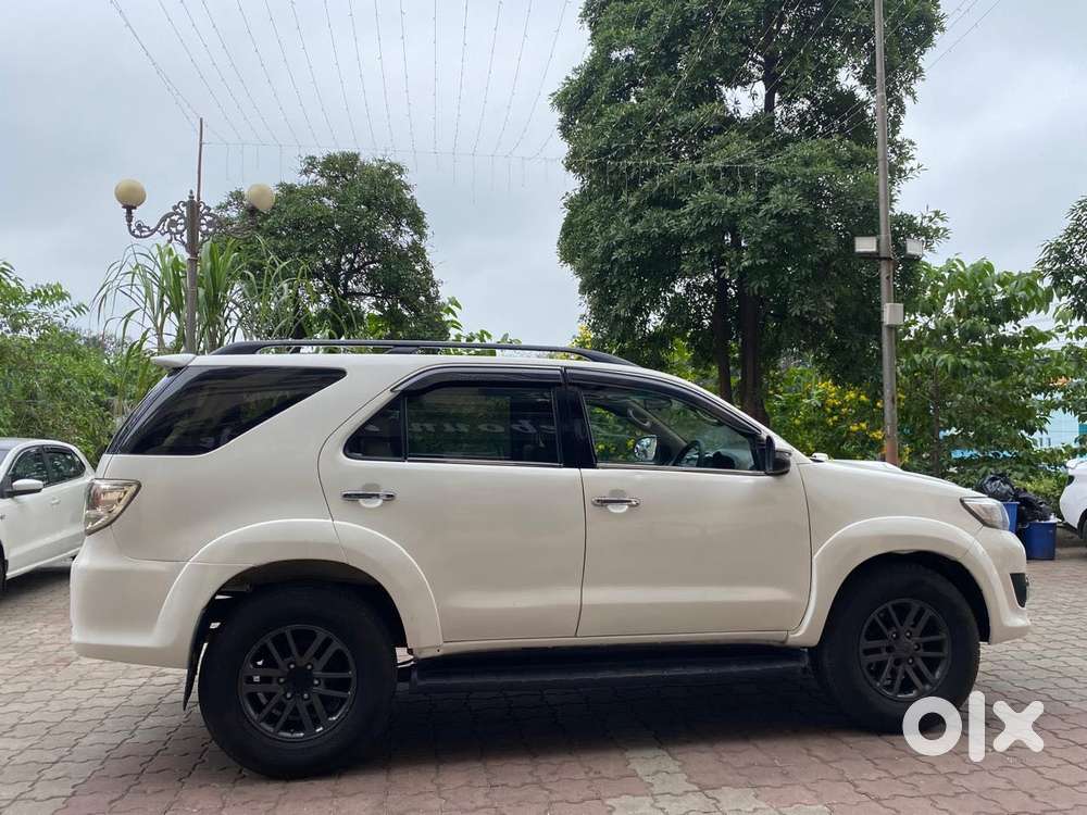 Toyota Fortuner 3.0 4x4 Manual, 2013, Diesel
