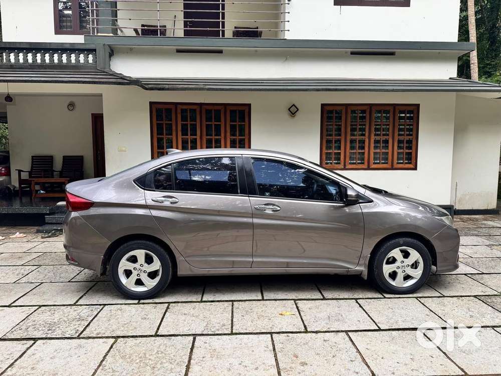 Honda City 1.5 V 4th Gen I-vtec Mt, 2016, Diesel