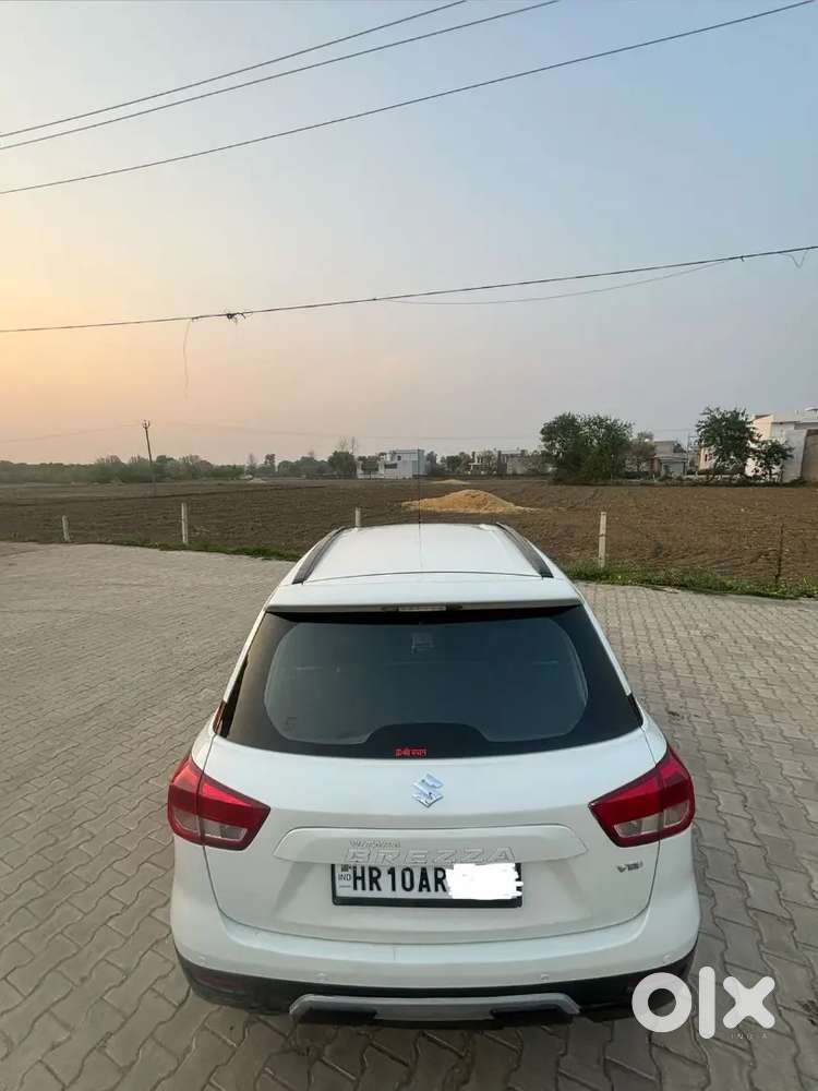 Maruti Suzuki Brezza 2016 Diesel 103400 Km Driven