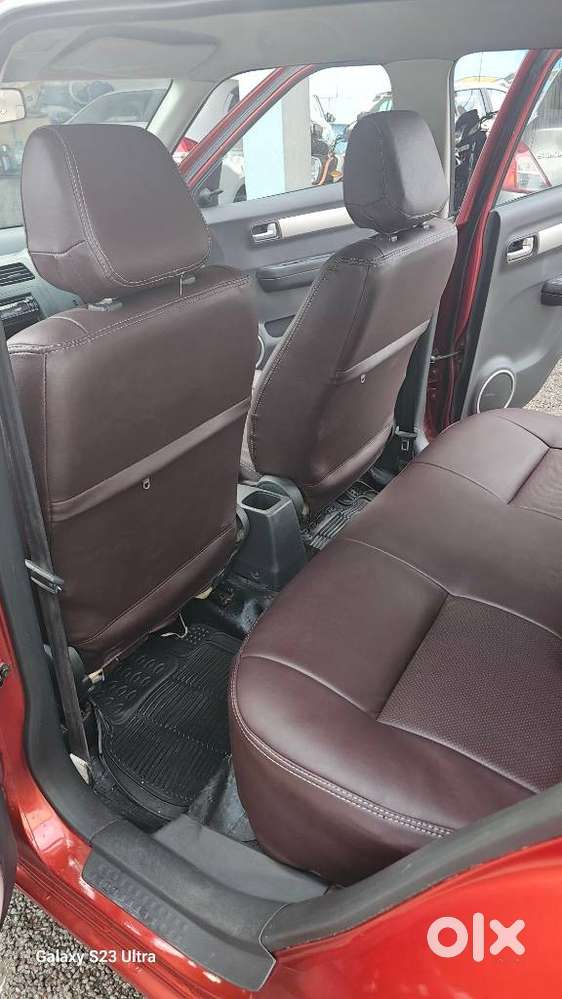 Maruti Suzuki Swift 1.2 Vxi (o), 2011, Petrol