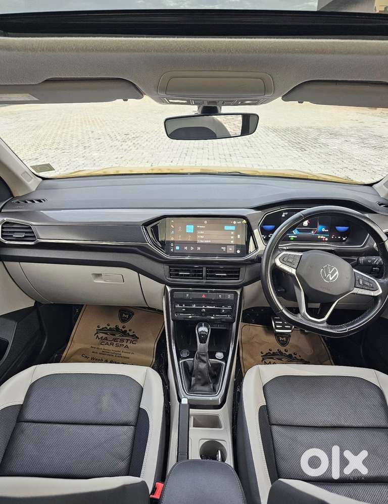 Volkswagen Taigun Automatic 2023