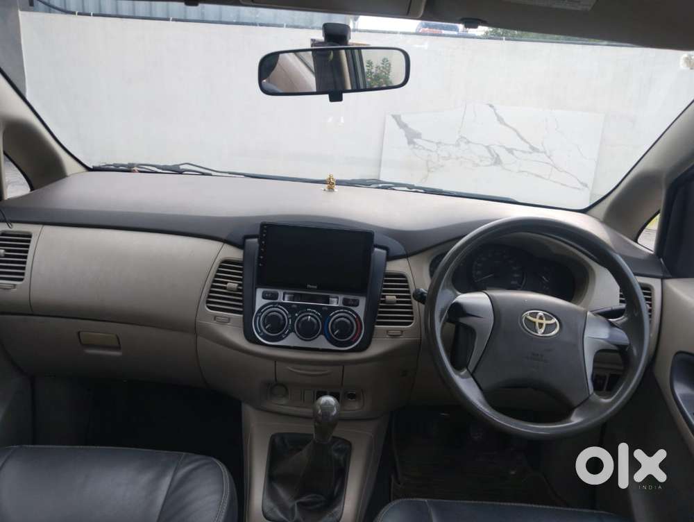 Toyota Innova 2.5 G (diesel) 7 Seater, 2012, Electric