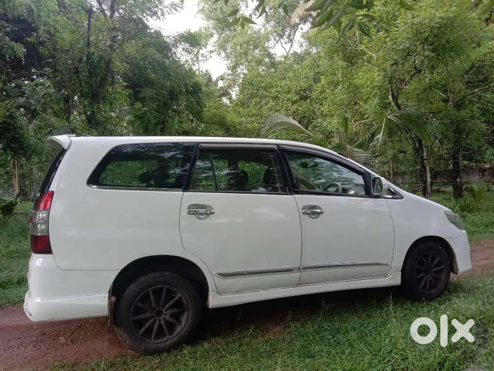 Toyota Innova (2008)
