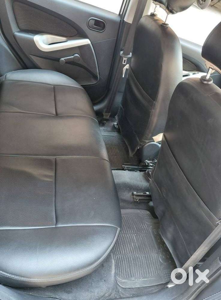 Ford Figo 1.2 Duratec Petrol Zxi, 2013, Petrol