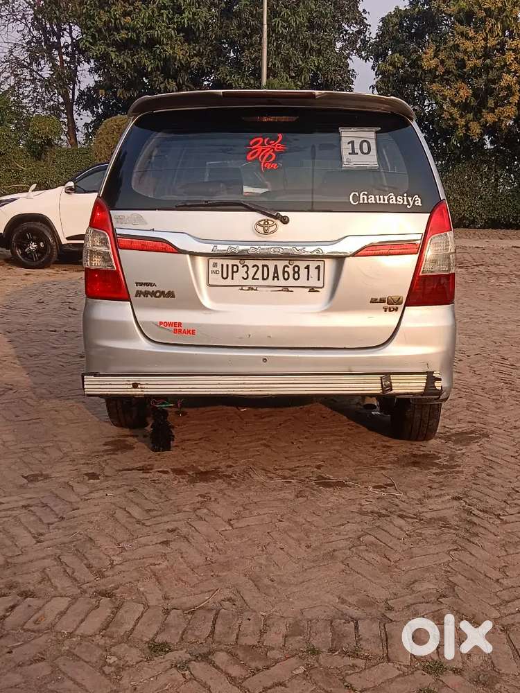 Toyota Innova 2010 Diesel Well Maintained