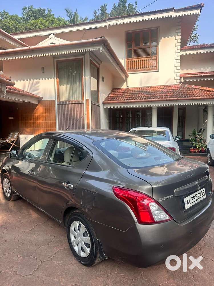 Nissan Car 2013 Model