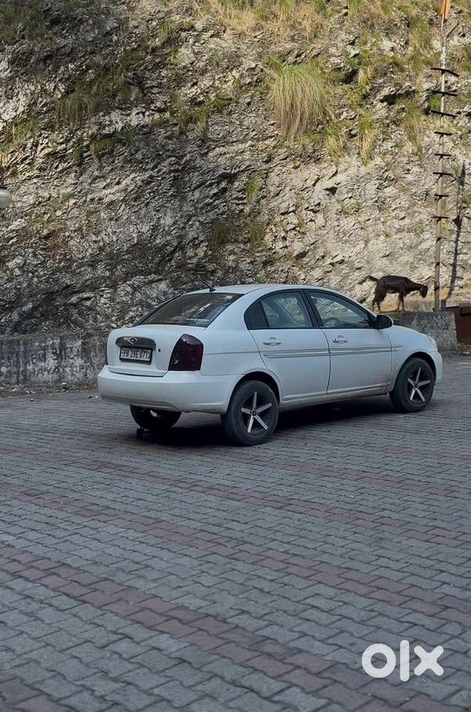 Hyundai Verna 2010 Diesel Well Maintained