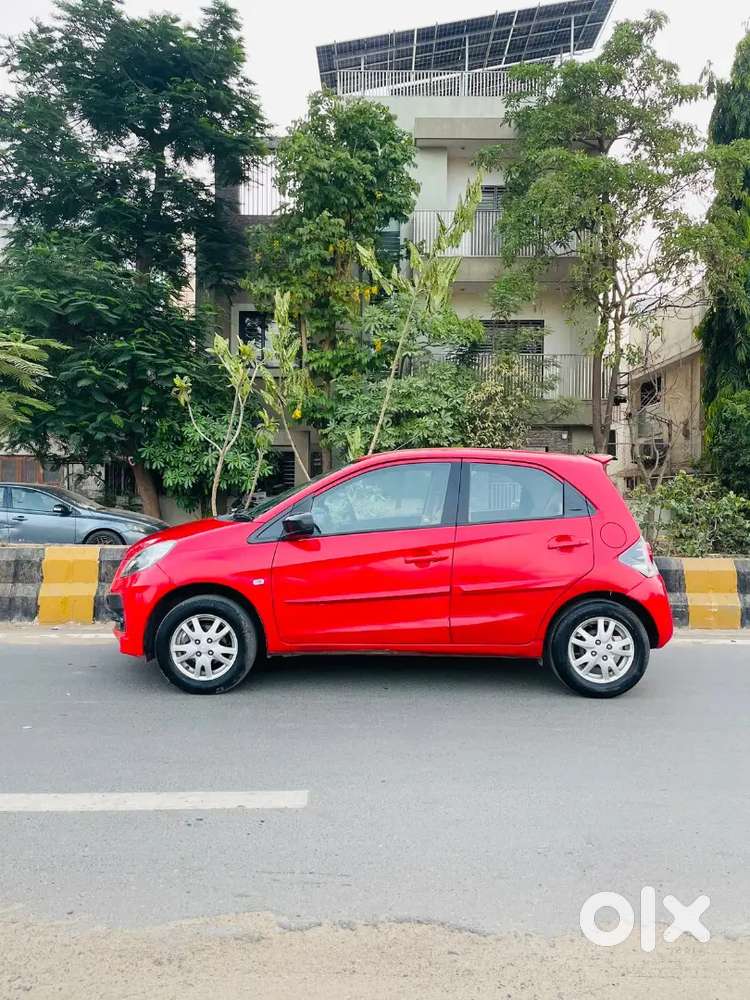 Honda Brio 2012 Petrol 1 Owner Well Maintained