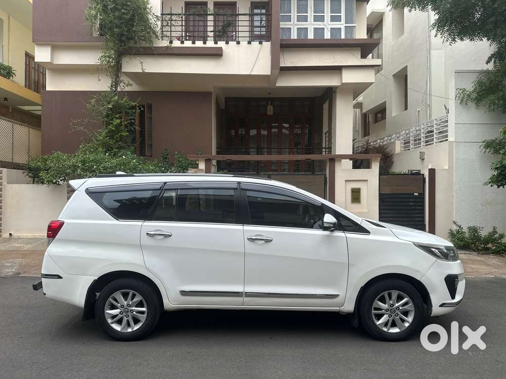 Toyota Innova Crysta 2.4 V 7 Str, 2018, Diesel