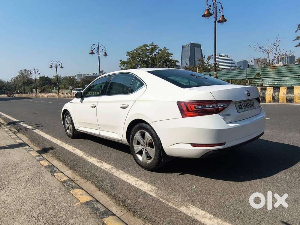 Skoda Superb Style 1.8, 2018, Petrol
