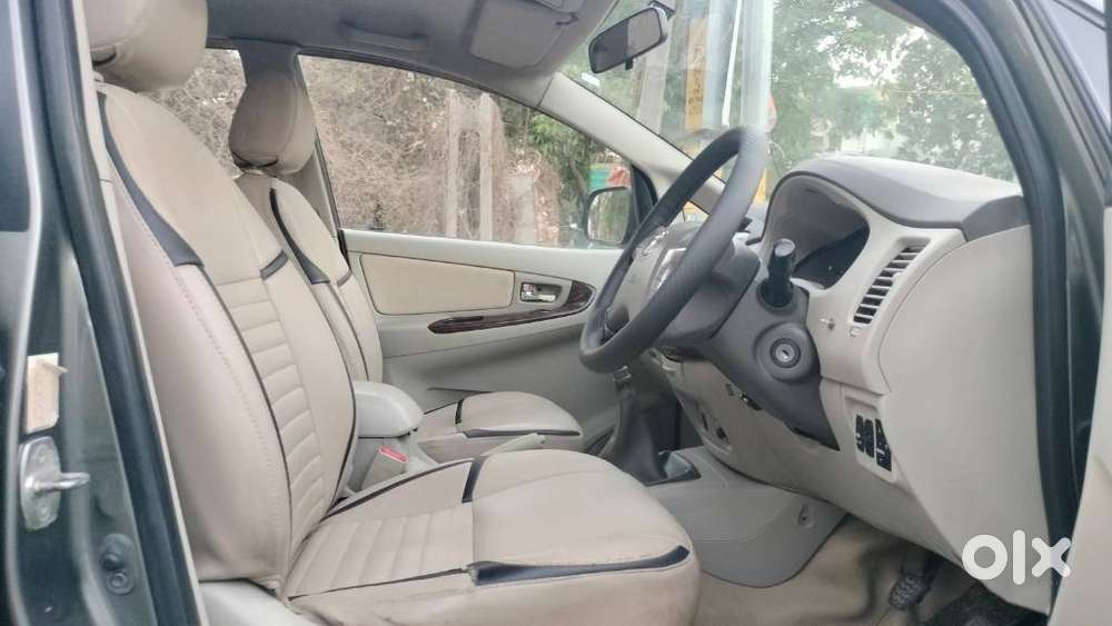 Toyota Innova 2.5 Vx 8 Str, 2012, Diesel