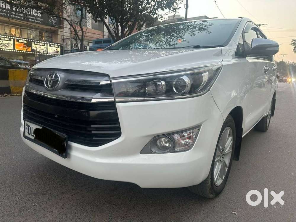 Toyota Innova Crysta 2.8z Automatic, 2017, Diesel