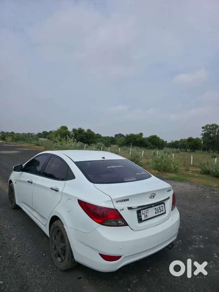 Hyundai Verna Diesel 2013