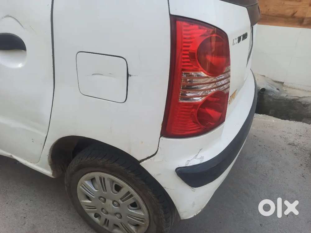Petrol Plus Cng First Owner Brand New Car Delhi No. Dl 8cna 7801