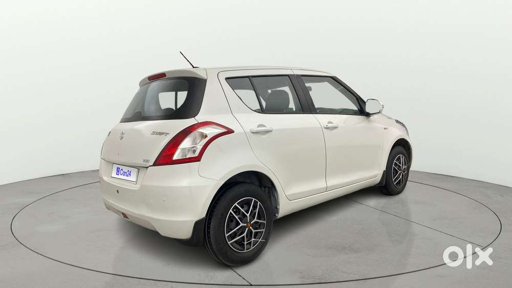 Maruti Suzuki Swift Vxi, 2016, Petrol