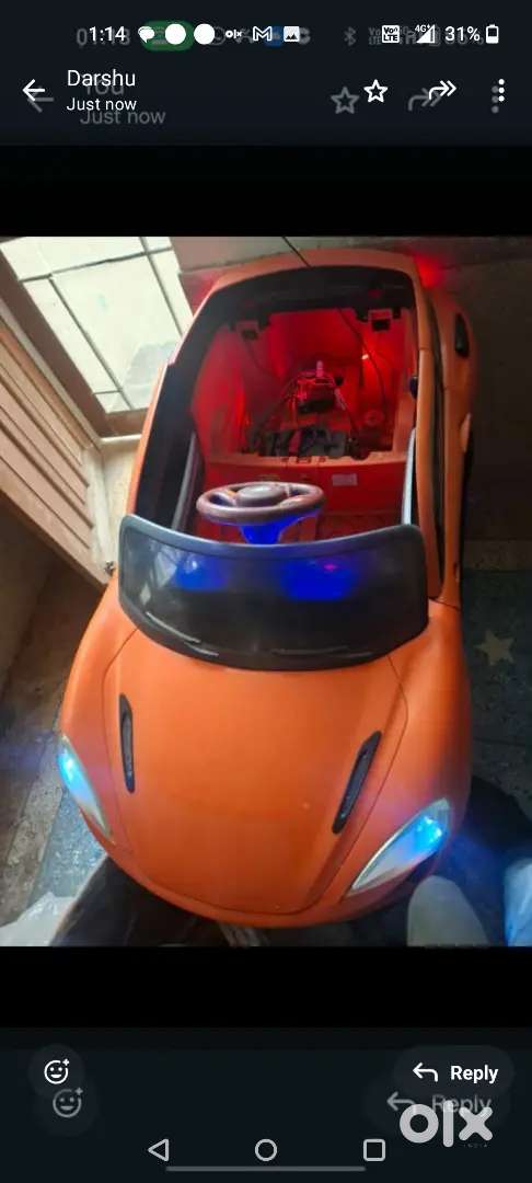 Battery car (brand new condition/