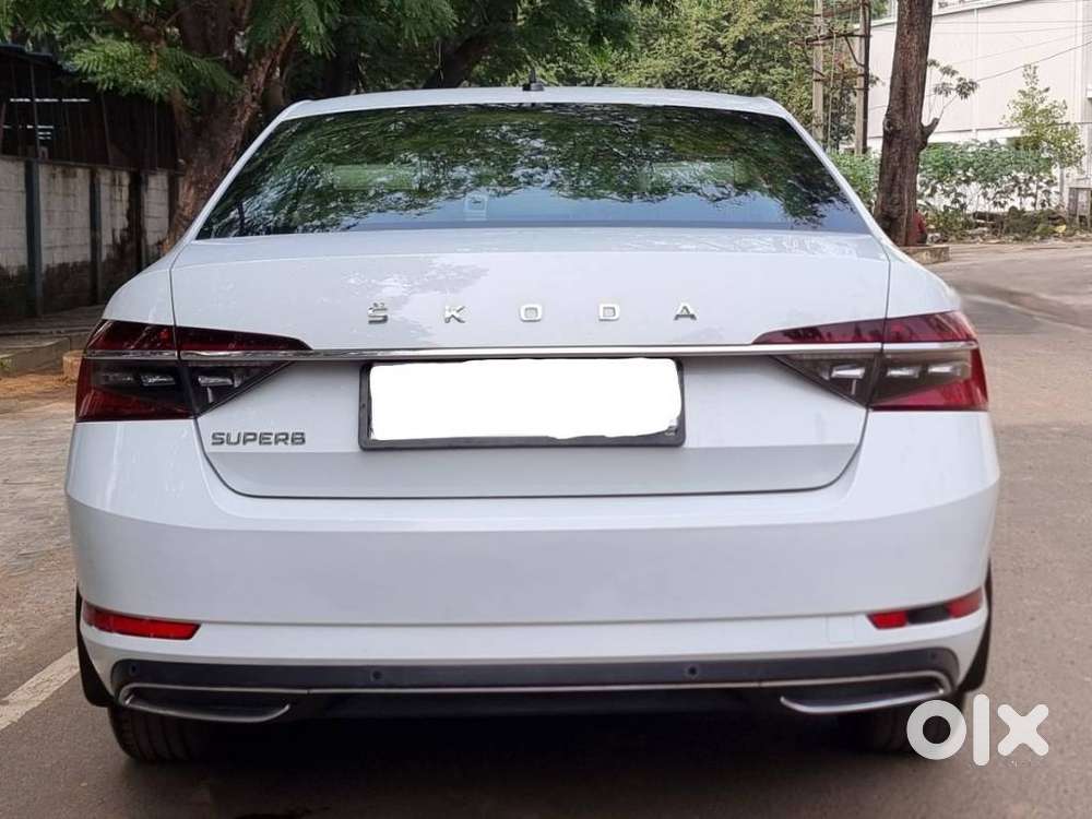 Skoda Superb 2.0 Tsi At L&k, 2021, Petrol