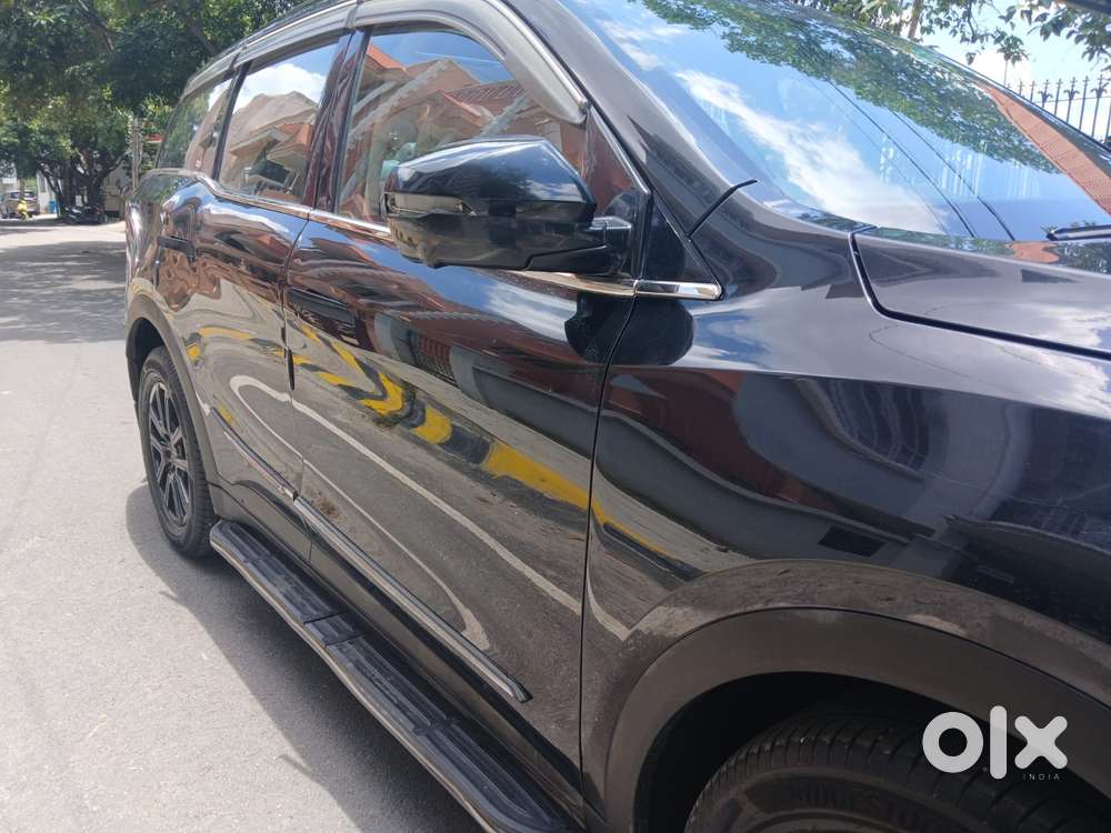 Mahindra Xuv700 2.2 Ax 7 Diesel Mt Luxury Pack Str, 2024, Diesel