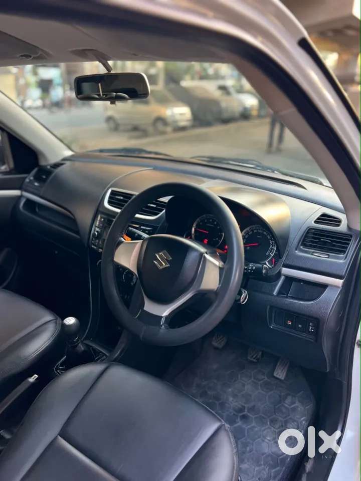 Maruti Suzuki Swift Vxi, 2016, Petrol