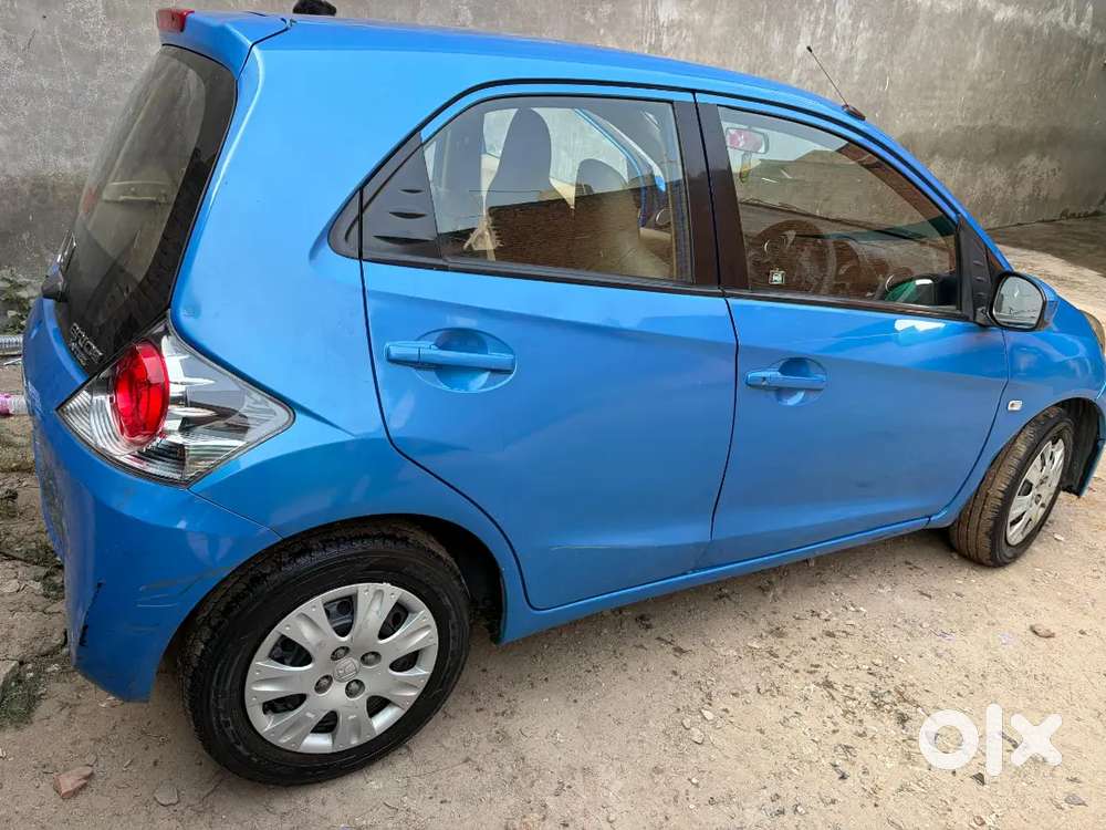 Honda Brio 2012 Petrol Well Maintained