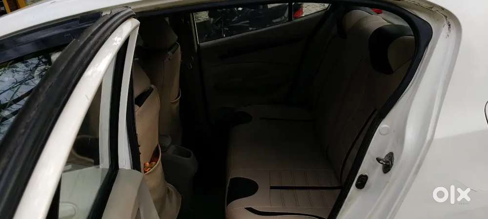 Jamuna Pur Chauraha Honda City Petrol Manual 2009