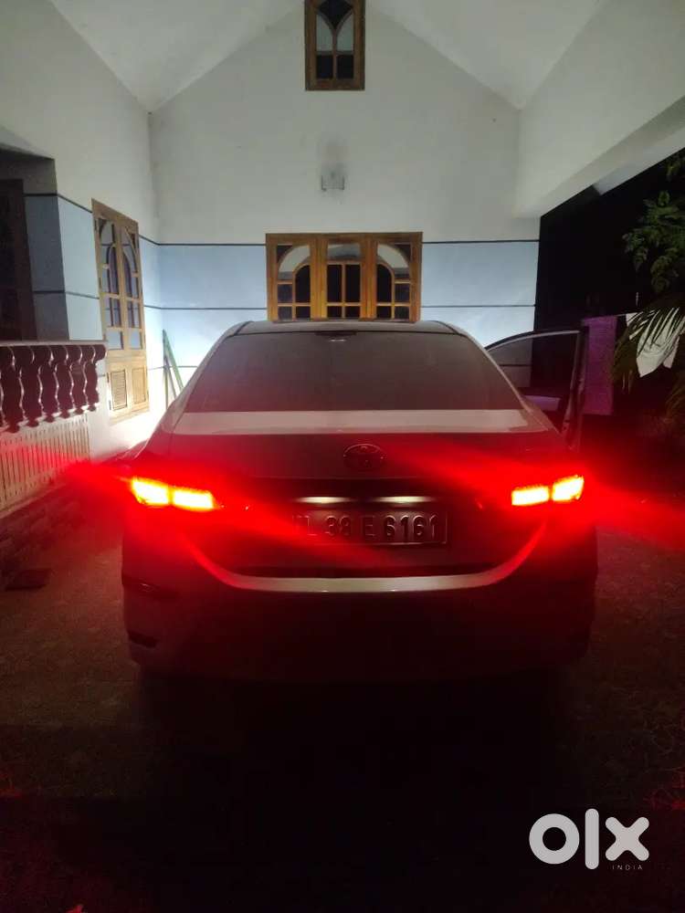 Toyota Corolla Altis 2015 Variant D-4d Gl