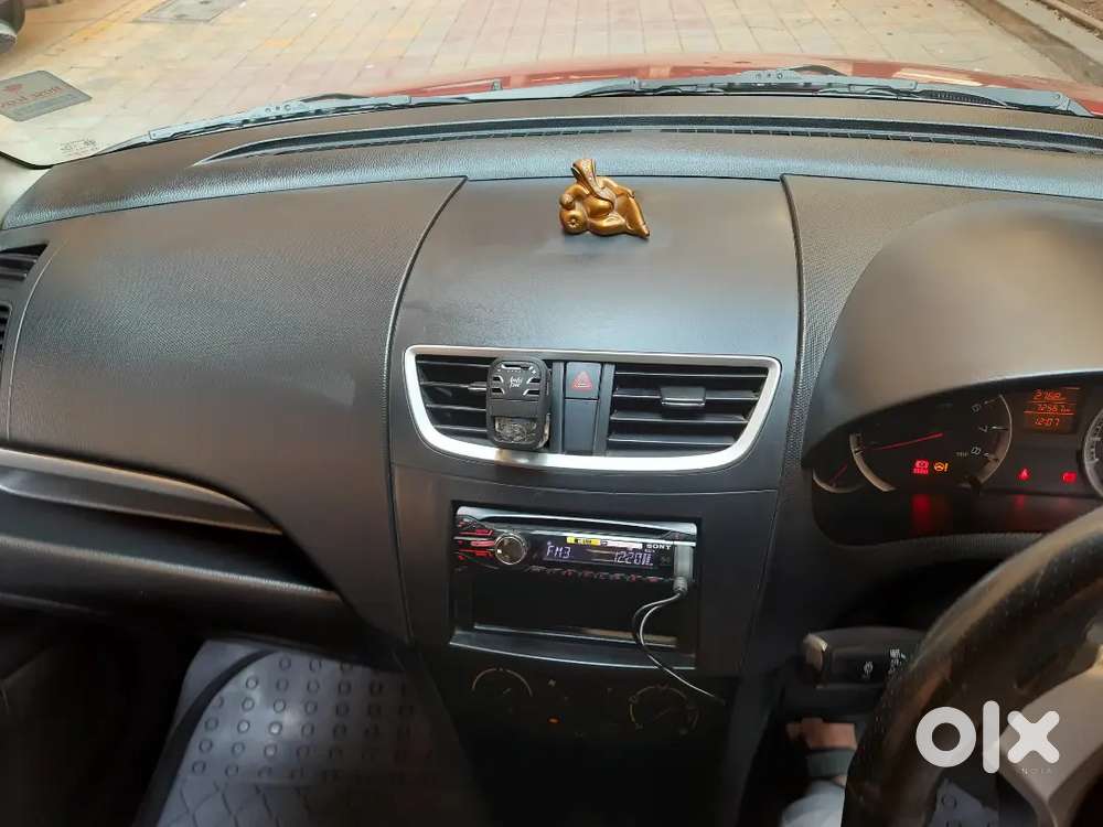 Maruti Suzuki Swift 2012 Petrol 79000 Km Driven
