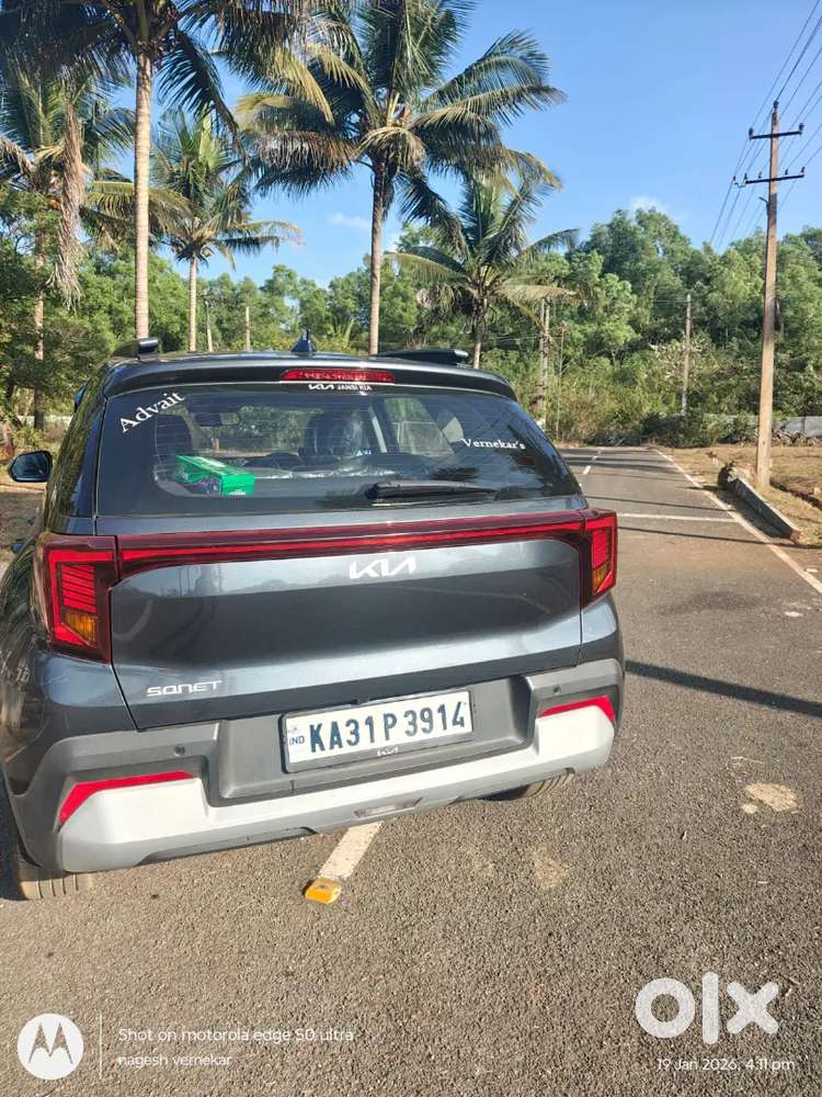 It's Kia Sonet Htk O Diesel 2024 Desmber