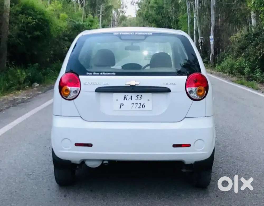 Chevrolet Spark 2011 Petrol 90000 Km Driven