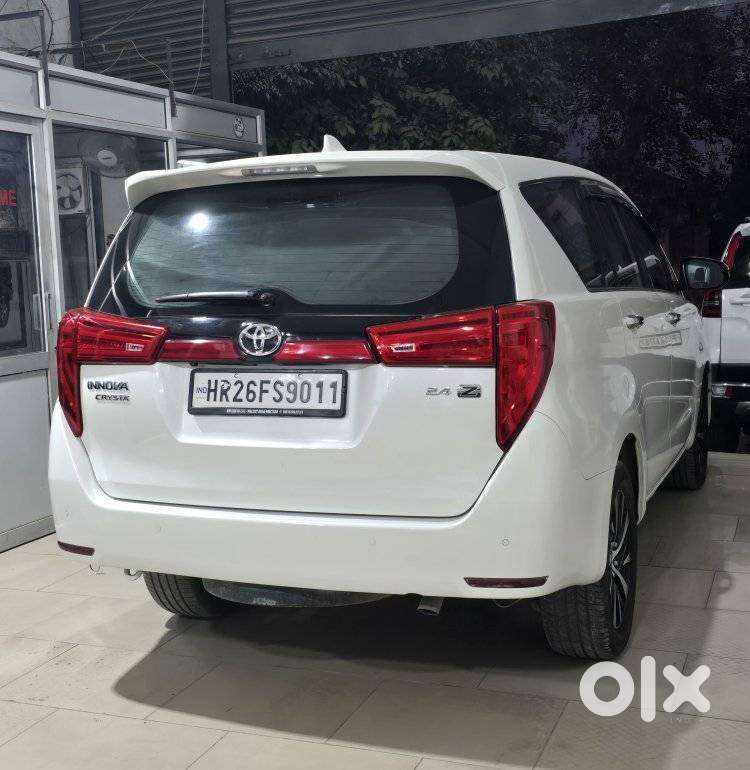 Toyota Innova Crysta [2020-ongoing] 2.4 Zx At 7 Str, 2021, Diesel