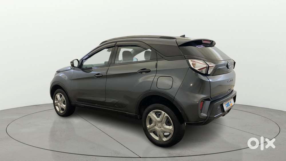 Tata Nexon 1.2 Revotron Xm (s), 2022, Petrol