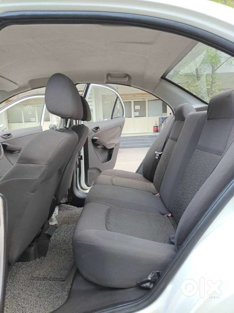Tata Zest 1.2t Revotron Xm, 2016, Petrol