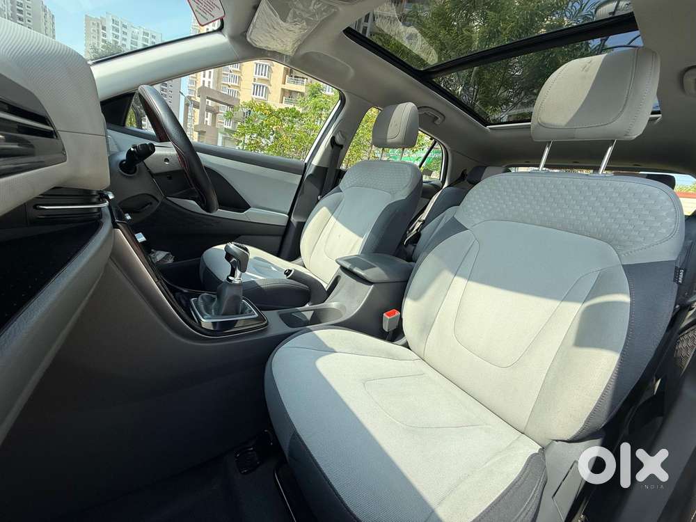 Hyundai Creta Facelift 1.5 Petrol Mt, 2024, Petrol