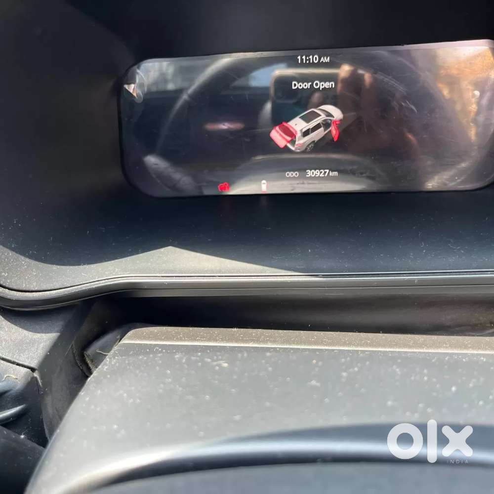 Tata Safari Pure Plus S Dark Edition, 2024, Diesel