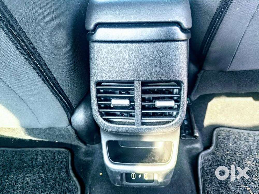Hyundai Verna 1.5 Sx Turbo Petrol Dct, 2023, Petrol