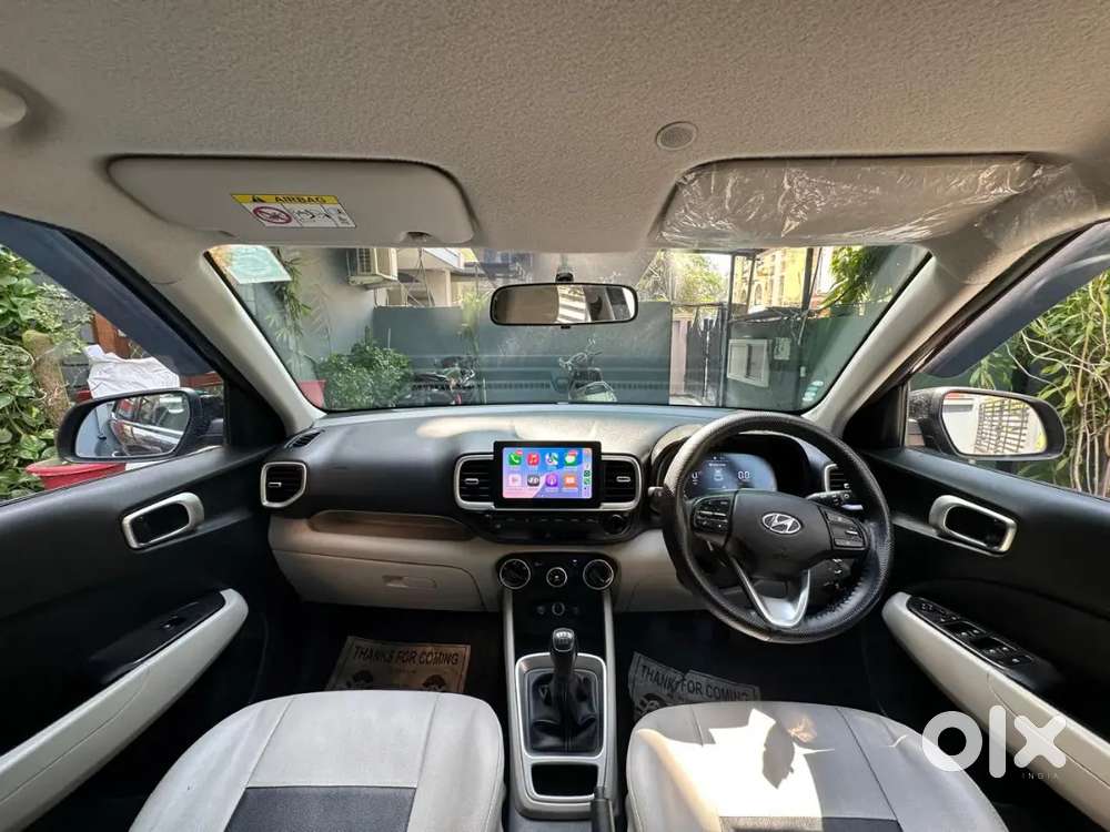 Hyundai Venue Petrol 2023 Well Maintained Single Hand Driven