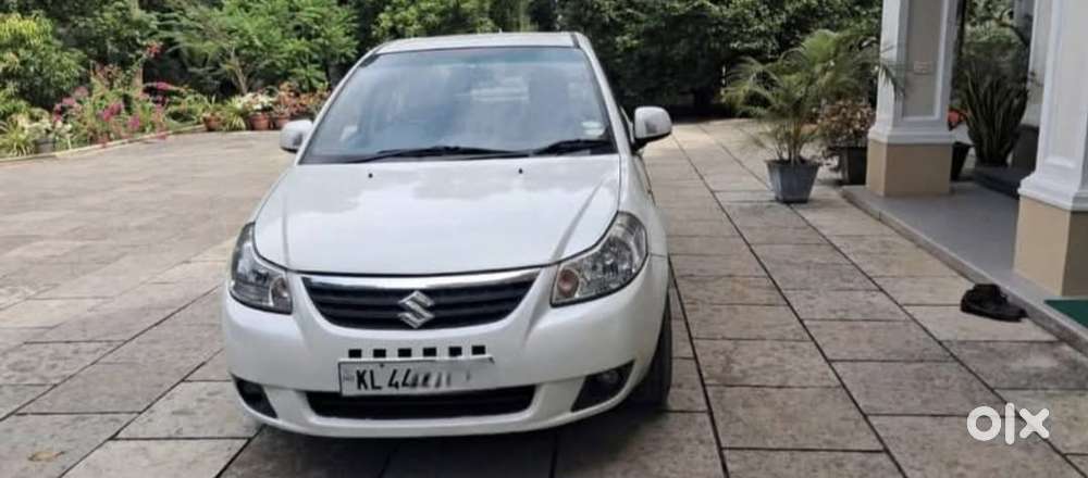 Maruti Suzuki Sx4 Vxi Bsiv, 2009, Petrol